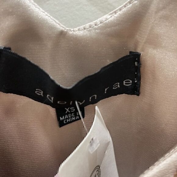 Adelyn Rae Sequins Dress Women’s Size XS - Picture 8 of 8